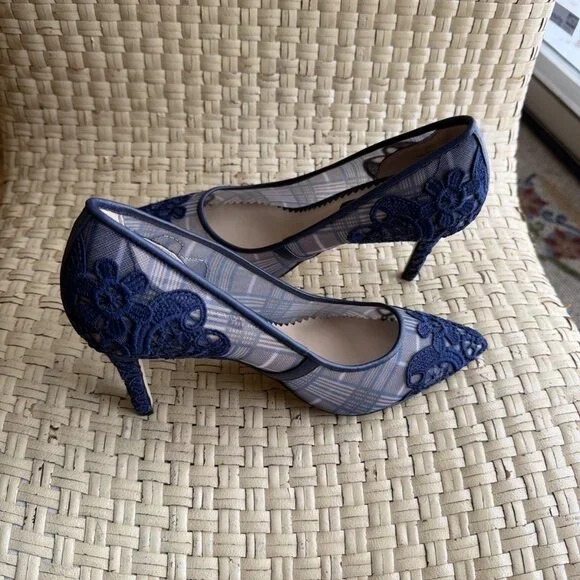 Karl Lagerfeld Women’s Blue Plaid / lace High Heel Shoes Beautiful Perfect - Picture 2 of 7